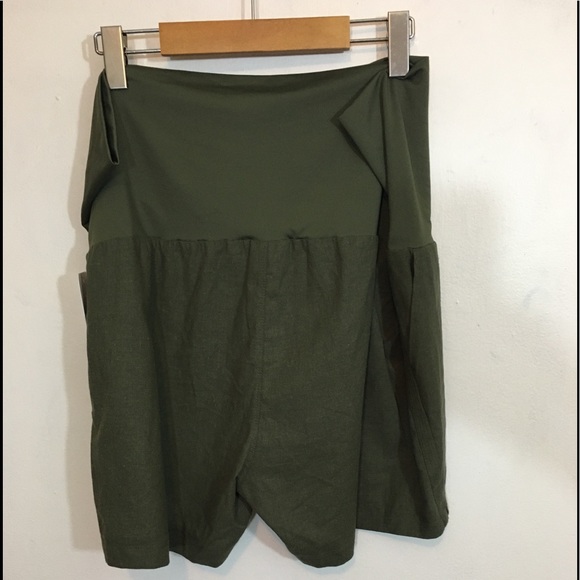 Maternity shorts - Picture 1 of 4